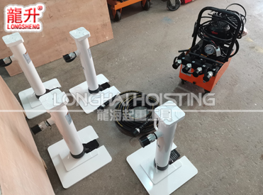 電動同步低位爪式千斤頂一拖四展示